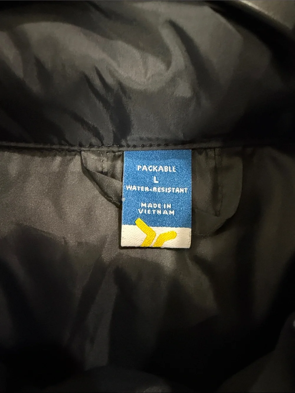 Old Navy Packable water-Resistant,size L Black Quilted Puffer Jacket